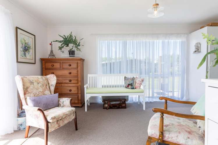 113 and 115 Grey Street Woodville_12