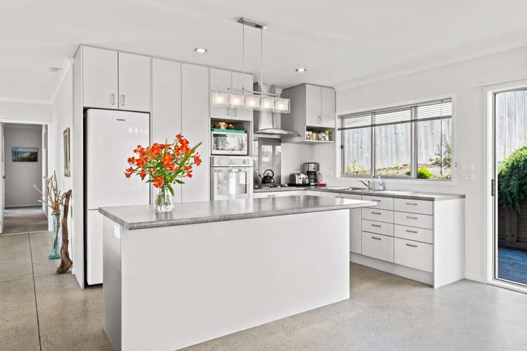 11 Seabreeze Road Mangawhai Heads_8