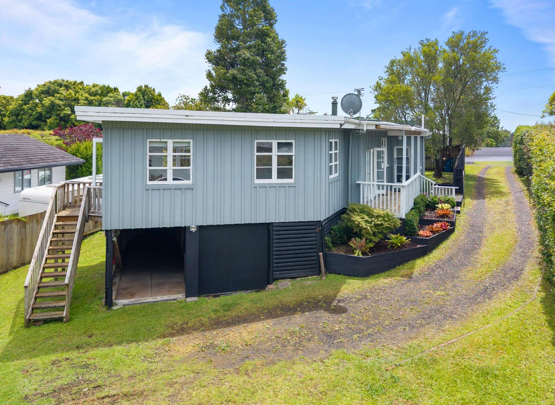 32 McEntee Road Waitakere_0