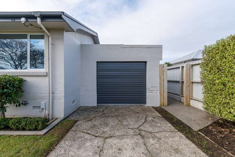 203 Bamborough Street Richmond_15