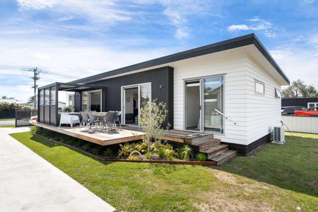 215A Ocean Road Whangamata_1