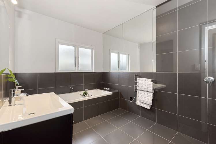 8 Knighton Road Hillcrest_11