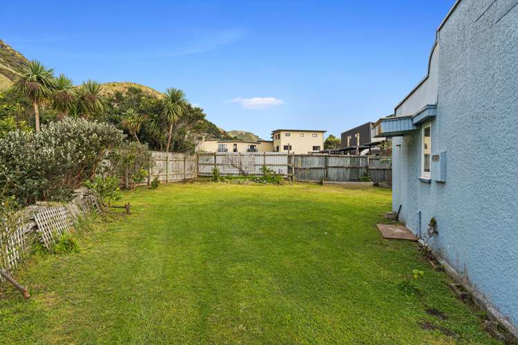 8a Robertson Road Paekakariki_10