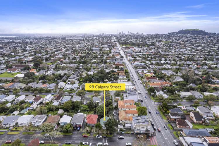 98 Calgary Street Mount Eden_16
