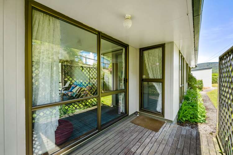 8 Morepork Lane Waipori Falls_2