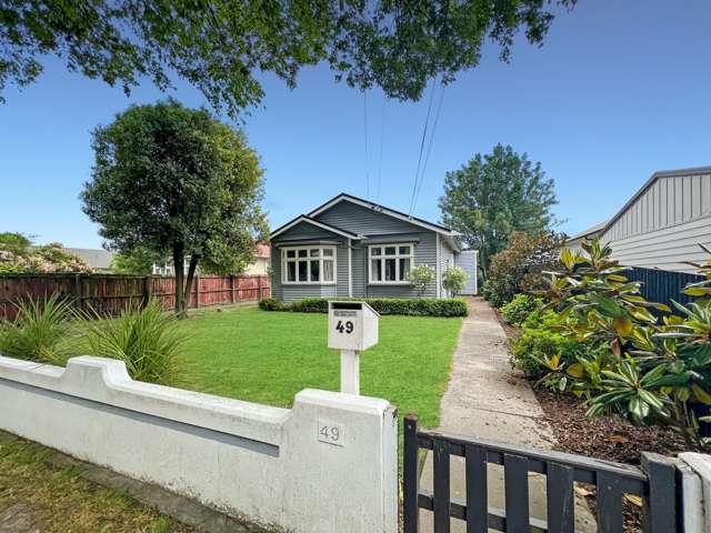 SPREYDON - THREE BEDROOM HOUSE, LOVELY SECTION , PET NEGOTIABLE