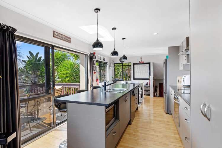 66 Village Park Drive Welcome Bay_20