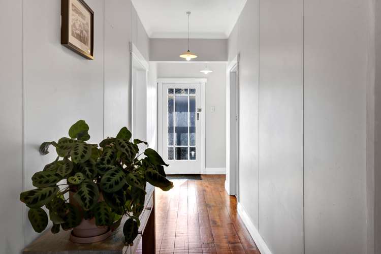 45 Vogel Street Hawera_12