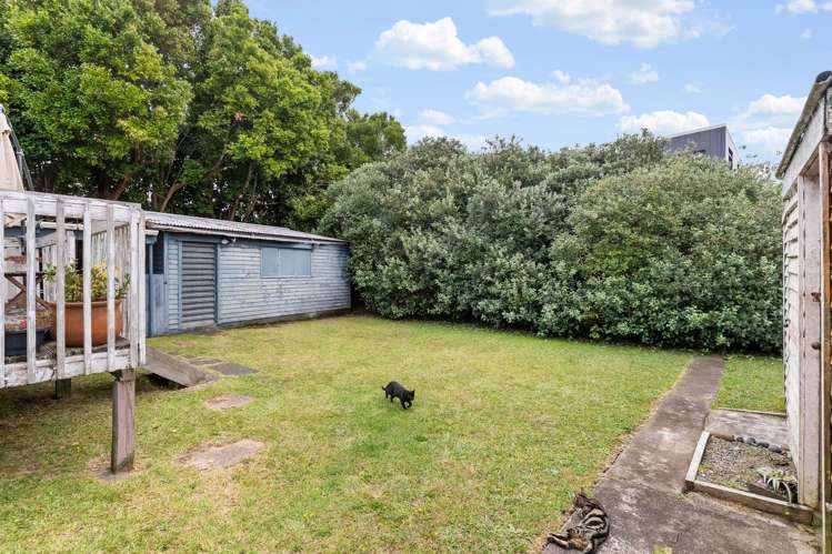 9 Mavis Place Beach Haven_19