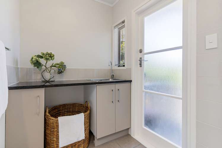 1/143 Reeves Road Pakuranga Heights_21