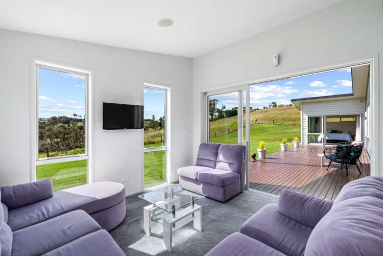 160 Gray Road Kamo_5