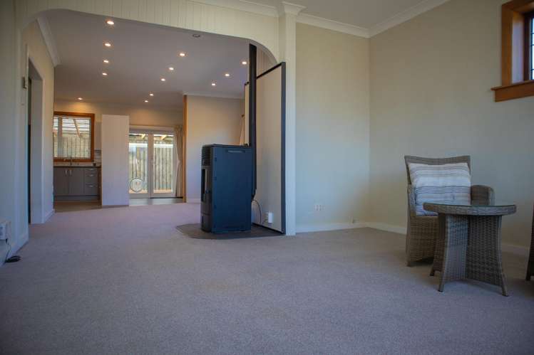 41 Palmerston Street Greymouth_12