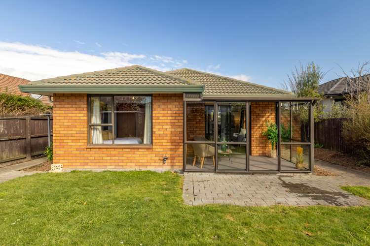 2/42 Briarmont Street Avondale_11