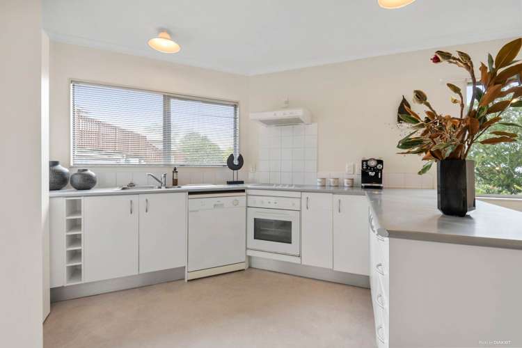 62a Glendale Road Glen Eden_6