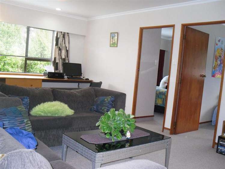 111 Brecon Road Stratford_7