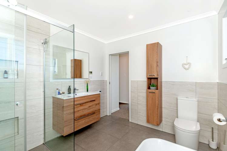 13 Elm Street Mangapapa_11