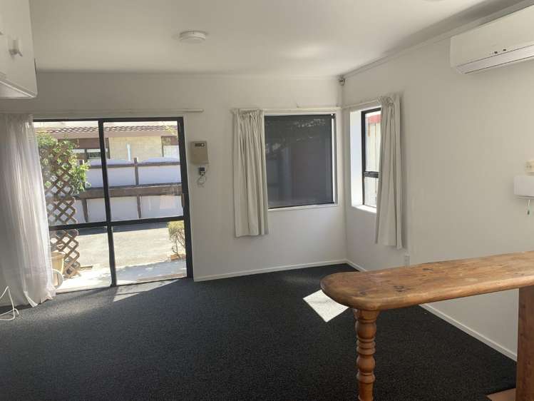 4/121 Tipahi Street Nelson South_5