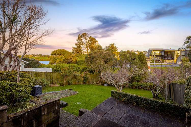 37 Johnstone Street Point Chevalier_19