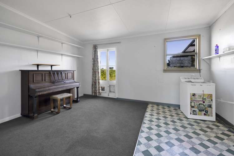 2 Wilson Road Opunake_14