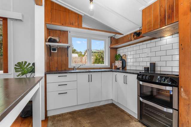 1 Whimp Avenue Onerahi_1