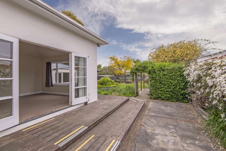 7 Aorangi Road Bryndwr_17