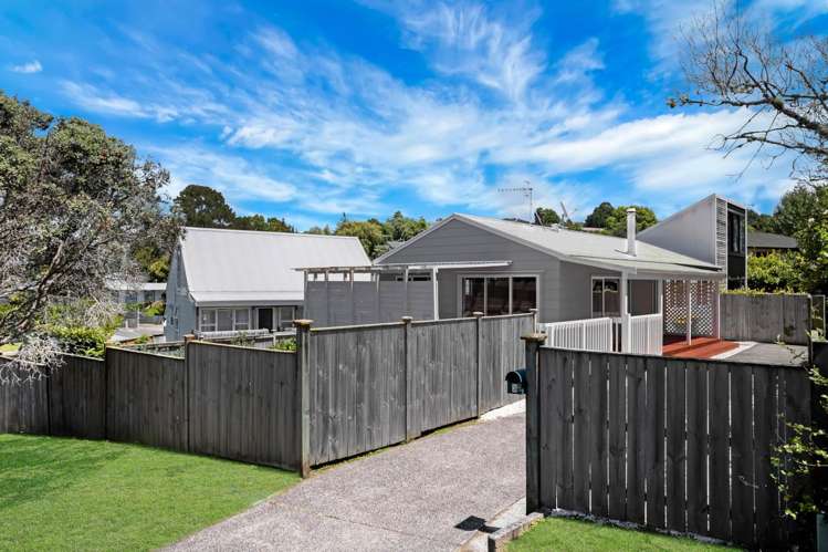 3 Regency Place Sunnynook_20