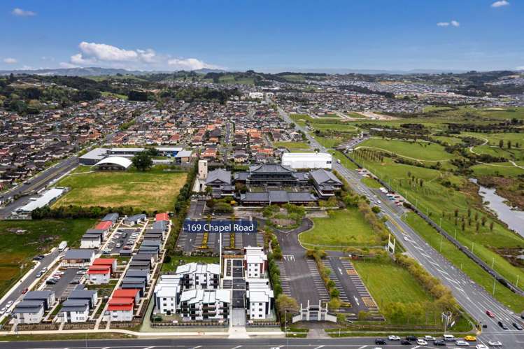 169 Chapel Road Flat Bush_16