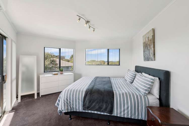 30 Royalty Rise Red Beach_14