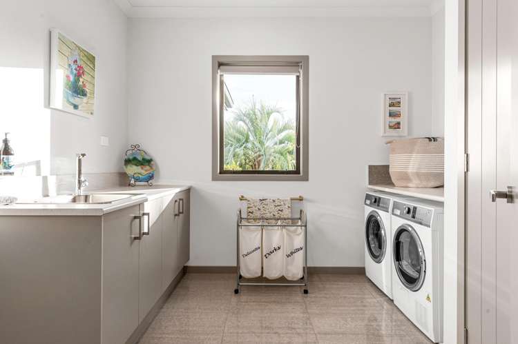 14 Shadbolt Drive Cambridge_25