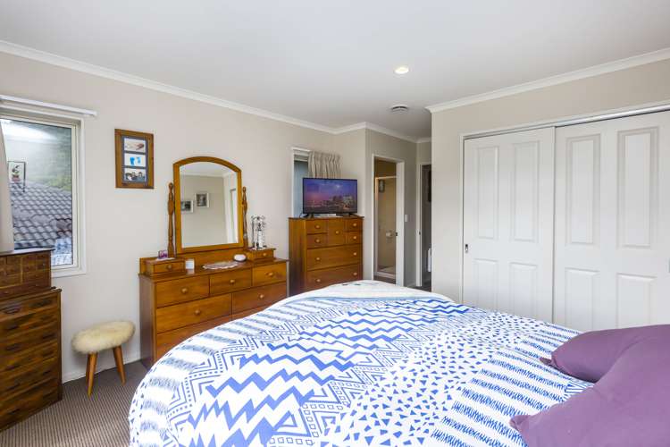 48 King Charles Drive Kingsley Heights_9