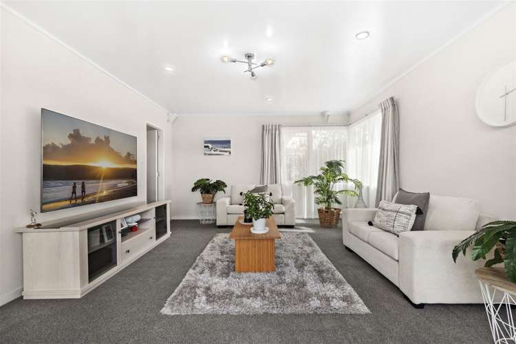 114 Lake Crescent Hamilton Lake_6