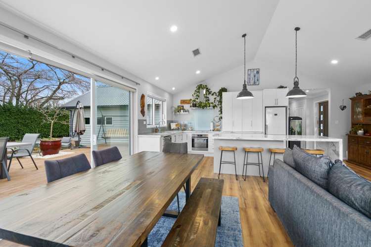 186 Thornton Road_1