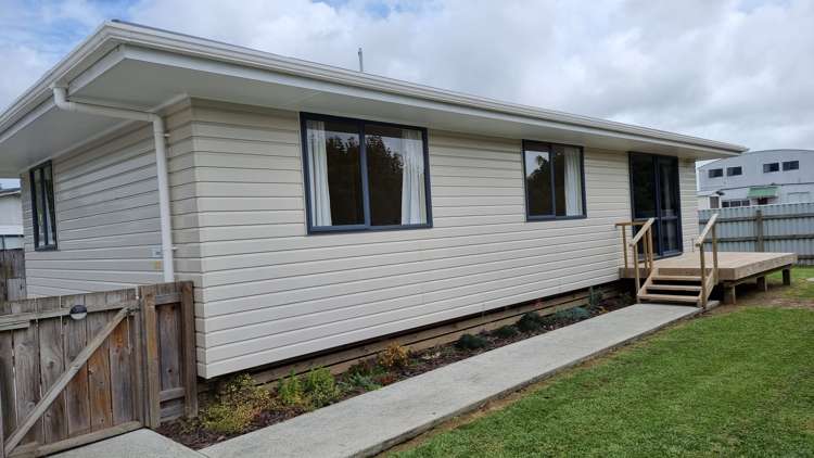 1a Lake Road Kaitaia_12
