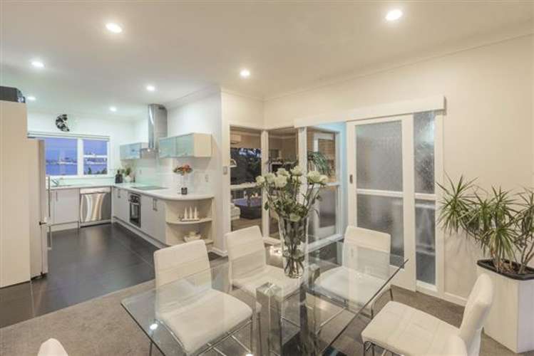 39 Sylvan Avenue Northcote_10