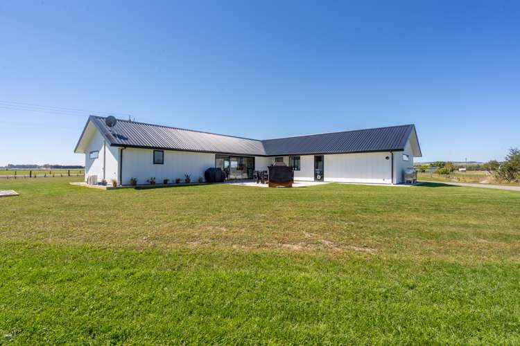 25 Racecourse Road Winton_19