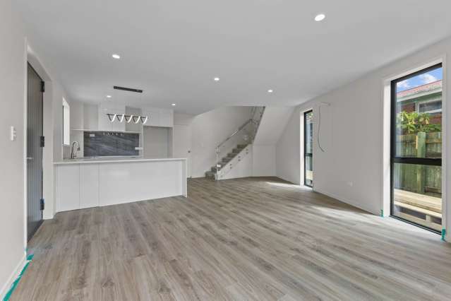 1/30 Tawa Crescent Manurewa_4