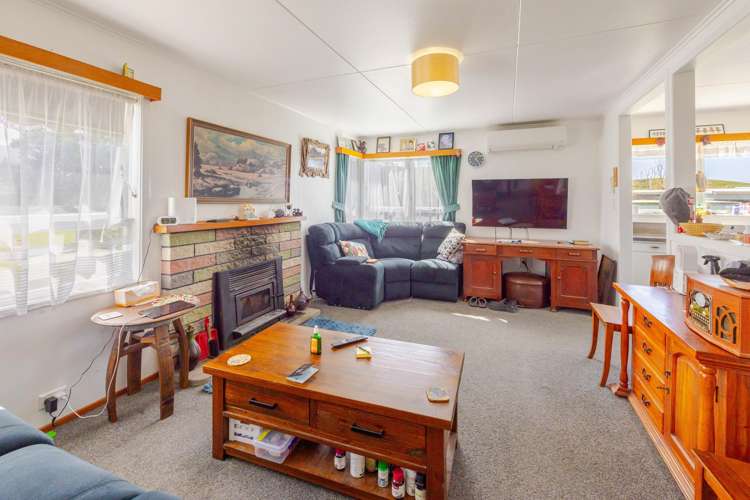 10 Jones Street Porangahau_3