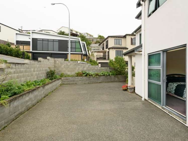 12 Bunker Way Strathmore Park_13