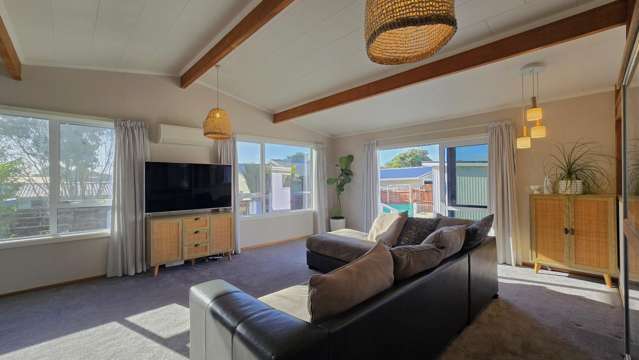 269 Sewell Street Hokitika_1