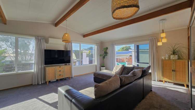 269 Sewell Street Hokitika_1