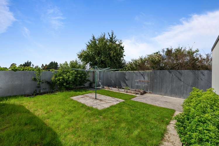 141 Horndon Street Darfield_15