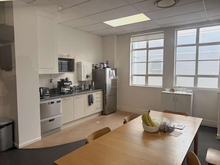 Level 2, 29 Grey Street Tauranga Central_3