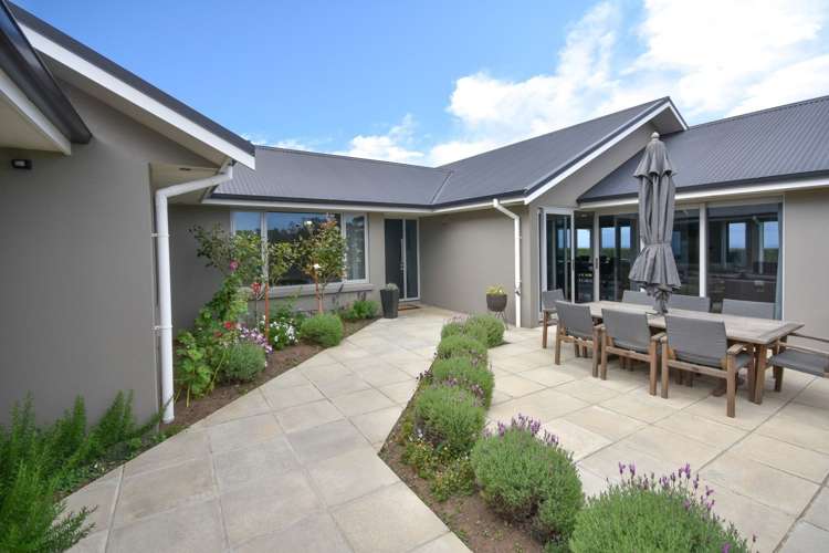 271 Hillhead Road Corstorphine_4