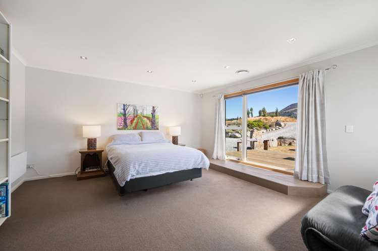 136 Te Awa Road Albert Town_17