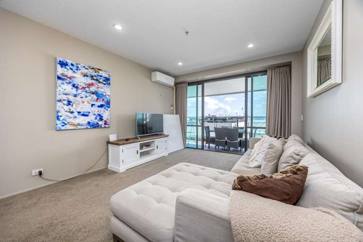 710/18 Beach Road Auckland Central_2