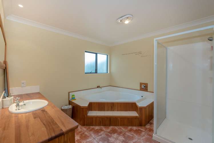 1 Rochester Place Nawton_10