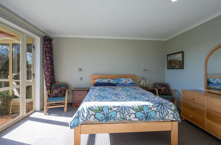 447 Suffolk Road Stoke_10