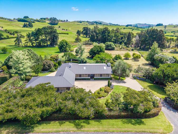 62 Medhurst Road North Bombay_32