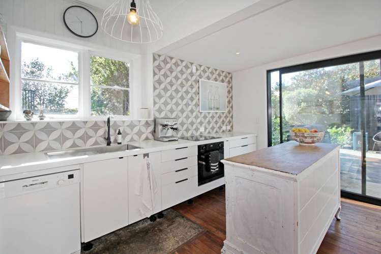 28 Dally Terrace Mount Roskill_3