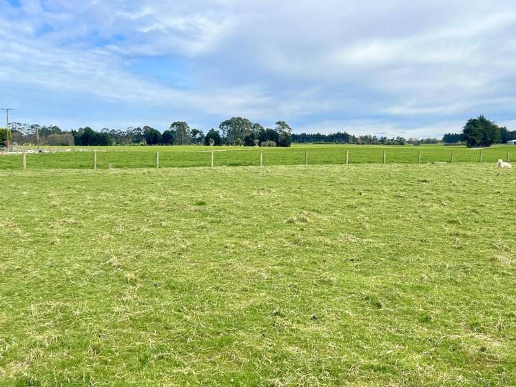 70 Woodlands Cemetery Road Woodlands_9